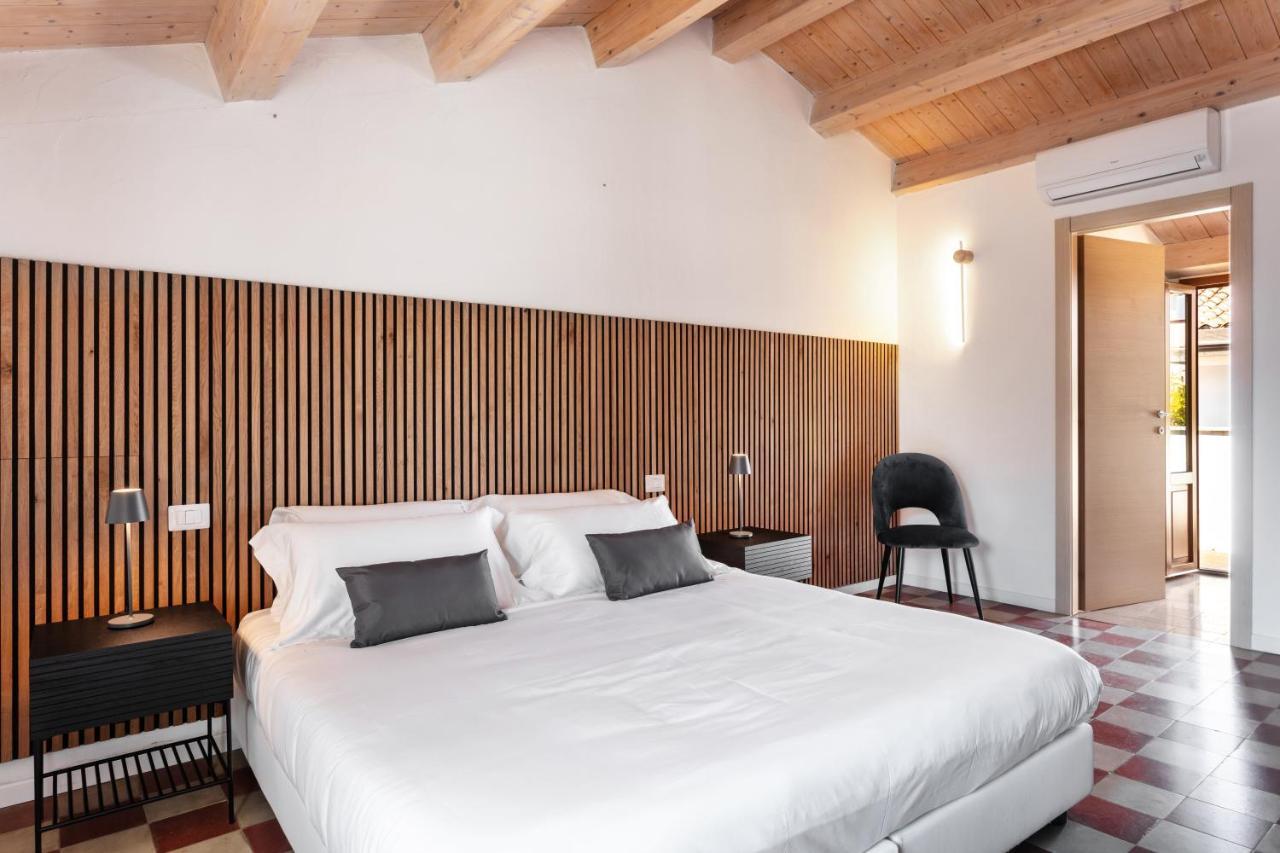 Reef Suites Olbia Exterior foto