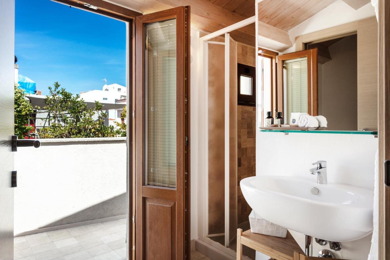 Reef Suites Olbia Exterior foto